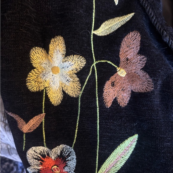 Daniel K Vintage Black and Gold Boho Cottagecore embroidered floral blazer - Picture 6 of 9